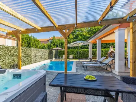 Villa Lotus 13H à Pula - 8 personnes, piscine privée : photo 5