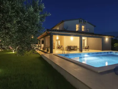 Villa Ketrin, maison 4 chambres avec piscine privée à Pula : photo 2