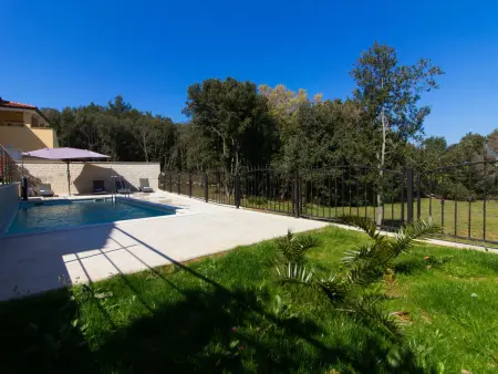 Villa Aurora avec piscine privée, 200 m de la plage : photo 2