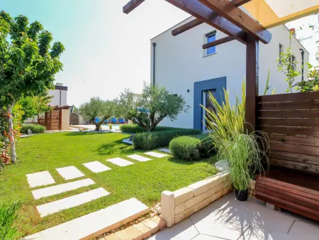 Villa Nerina - Maison moderne 4 chambres avec piscine privée : photo 4