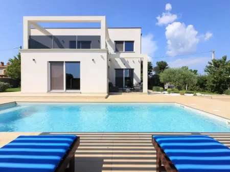 Villa Nerina - Maison moderne 4 chambres avec piscine privée : photo 6