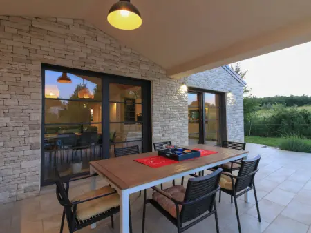 Villa Regina - Maison 2 chambres avec piscine près de Pula : photo 6
