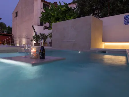 Villa Manuela – Maison 7 pers. piscine à Pula : photo 1
