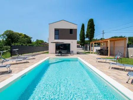 Villa Luan : maison 3 chambres avec piscine privée : photo 5