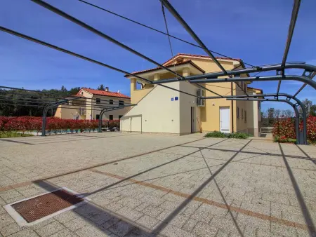 Villa Aurora : 2 maisons, 8 chambres, piscines privées : photo 6