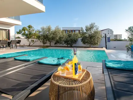 Villa Ajlin à Medulin : 4 chambres, piscine et plage à 300 m : photo 4