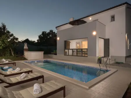 Villa Medulin II – Maison 8 pers. piscine privée : photo 4