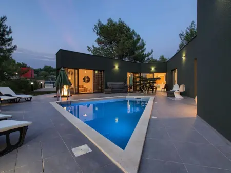 Villa Sandra – Maison 10 pers, piscine privée à Medulin : photo 3