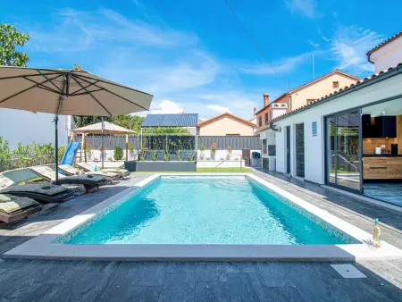 Villa Paradise à Medulin : 4 chambres, piscine privée : photo 2