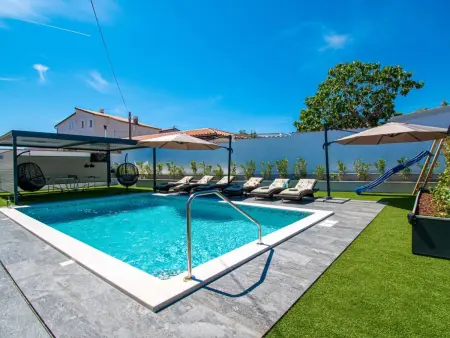 Villa Paradise à Medulin : 4 chambres, piscine privée : photo 4