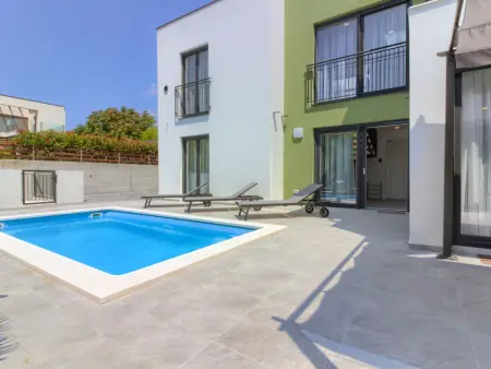 Villa Flavia à Medulin : maison 4 chambres piscine privée : photo 5