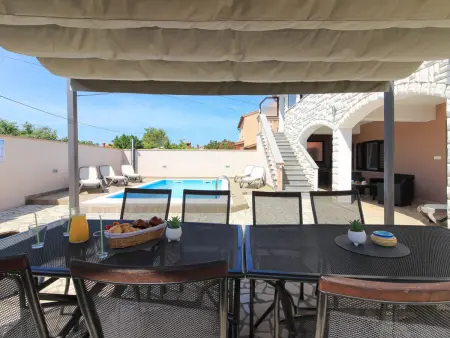 Villa Dvori, 4 chambres avec piscine privée : photo 35