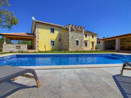 Villa Orbanici - Maison 5 chambres avec piscine privée : photo 5