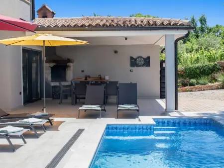 Villa Vala, maison 8 personnes avec piscine en Istrie : photo 5