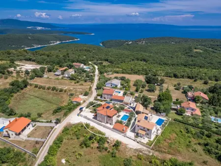 Villa Javor – Maison 4 chambres avec piscine privée : photo 2