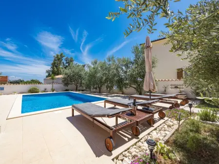 Villa Javor – Maison 4 chambres avec piscine privée : photo 12