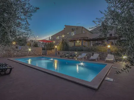 Villa Skamnice : maison 4 chambres avec piscine à Pula : photo 4