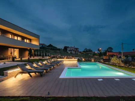 Villa de la Vie, maison avec piscine chauffée à Drenje : photo 3
