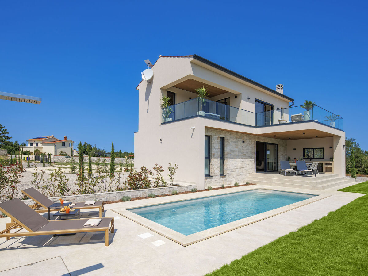 Villa Casa Mayren : maison avec piscine et spa à Drenje - Photo 3