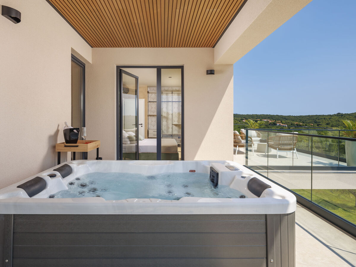 Villa Casa Mayren : maison avec piscine et spa à Drenje - Photo 5