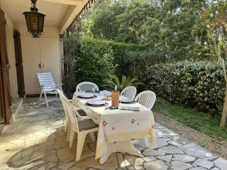 Location appartement à Saint Raphaël, Appartement spacieux, calme et verdure - 7 pers.