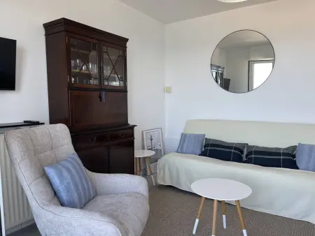 Appartement vue mer face plage Coz-Pors, Trégastel : photo 15