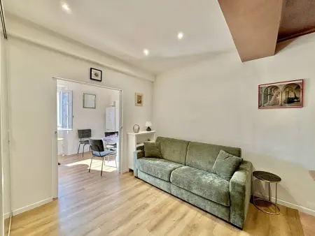 Studio climatisé Rue Fesch, centre Ajaccio : photo 2