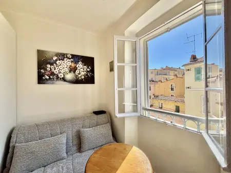 Studio climatisé Rue Fesch, centre Ajaccio : photo 10
