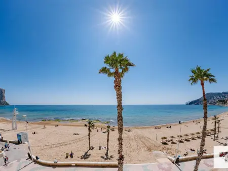 Appartement face mer avec vue Peñón de Ifach à Calp : photo 1