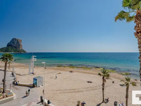 Appartement face mer avec vue Peñón de Ifach à Calp : photo 2