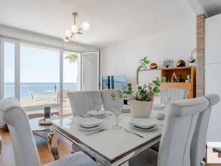 Appartement face mer avec vue Peñón de Ifach à Calp : photo 8
