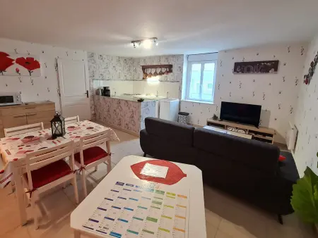 Gîte 2 pers. au cœur du village, parking et recharge EV : photo 2