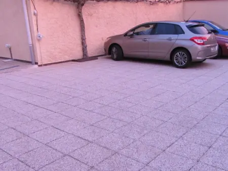 Gîte 2 pers. au cœur du village, parking et recharge EV : photo 13