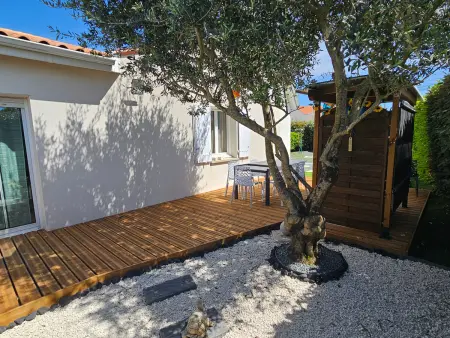 Maison plain-pied 77 m² jardin clos 336 m² - Royan - Photo 2
