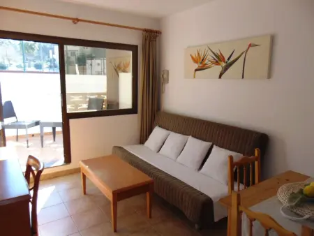Appartement 5 pers. à 300m de la plage, pool : photo 9