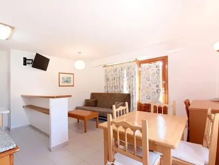Appartement 5 pers. à 300m de la plage, pool : photo 17