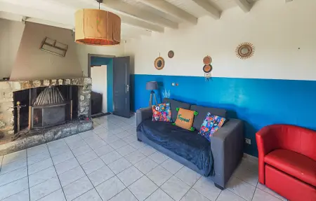 Maison 8 pers. en pierre à La Salvetat, terrasse et forêt : photo 3