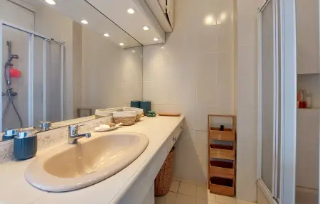 Appartement 2 chambres à 200 m de la plage : photo 15