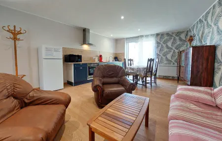 Maison 90 m² avec jardin privé à Sauzé-entre-Bois : photo 9