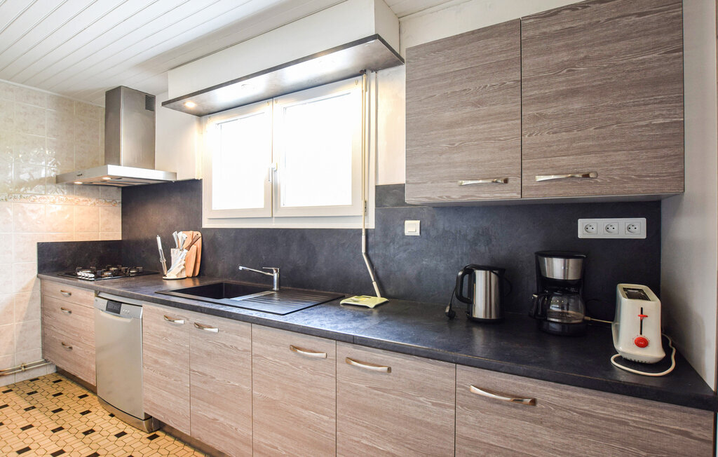 Maison 9 pers. avec terrasse et terrain clôturé à Bricqueville - Photo 6