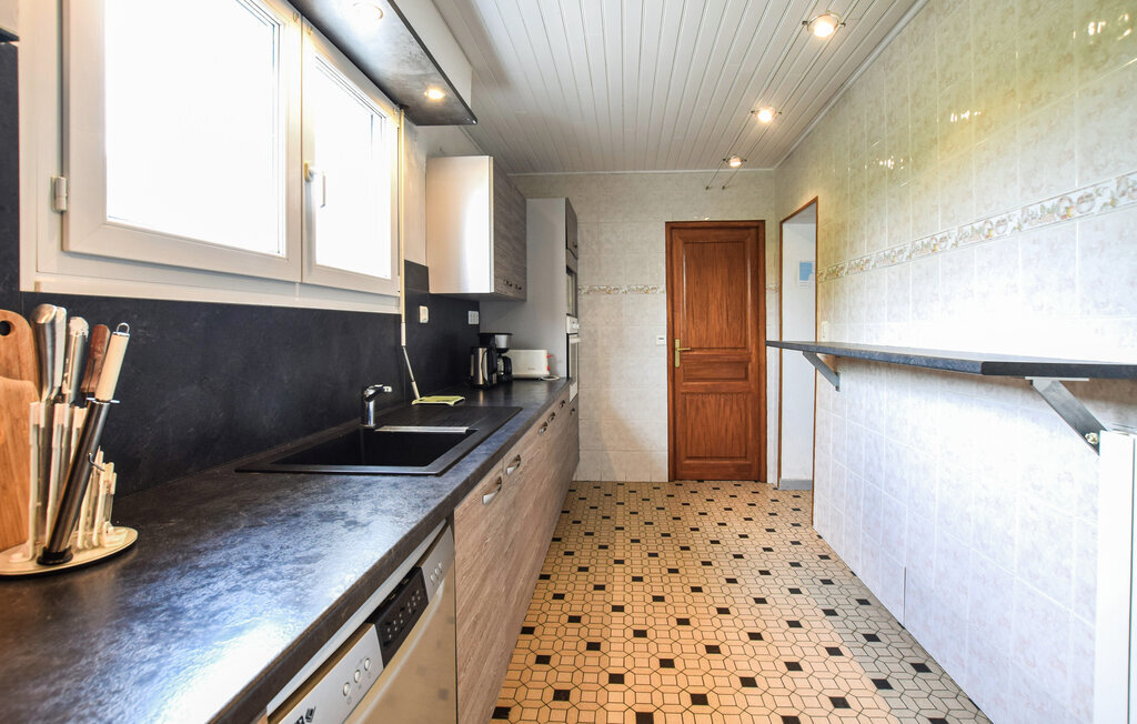 Maison 9 pers. avec terrasse et terrain clôturé à Bricqueville - Photo 7