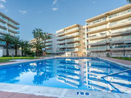 Appartement 2 chambres avec terrasse et piscine à Salou : photo 2