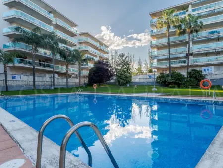 Appartement 2 chambres avec terrasse et piscine à Salou : photo 4