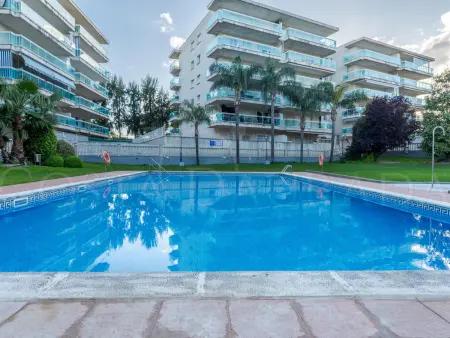 Appartement 2 chambres avec terrasse et piscine à Salou : photo 5