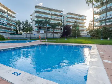 Appartement 2 chambres avec terrasse et piscine à Salou : photo 6