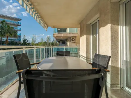 Appartement 2 chambres avec terrasse et piscine à Salou : photo 13