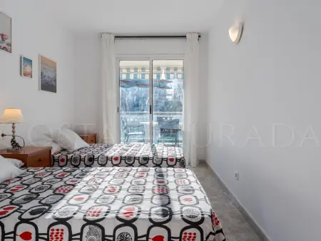 Appartement 2 chambres avec terrasse et piscine à Salou : photo 17