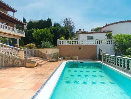 Villa 8 pers., 3 chambres avec piscine à Roses : photo 2