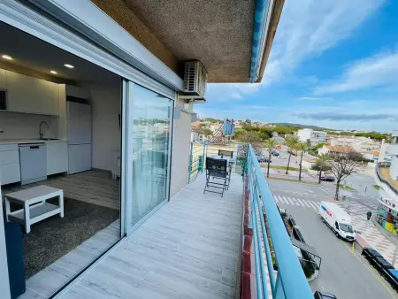 Appartement 4 pers. avec terrasse, clim et piscine à Platja d'Aro : photo 4