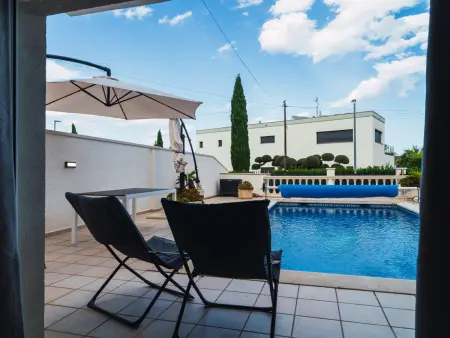 Location villa à Empuriabrava, Maison avec piscine, clim - 8 pers.